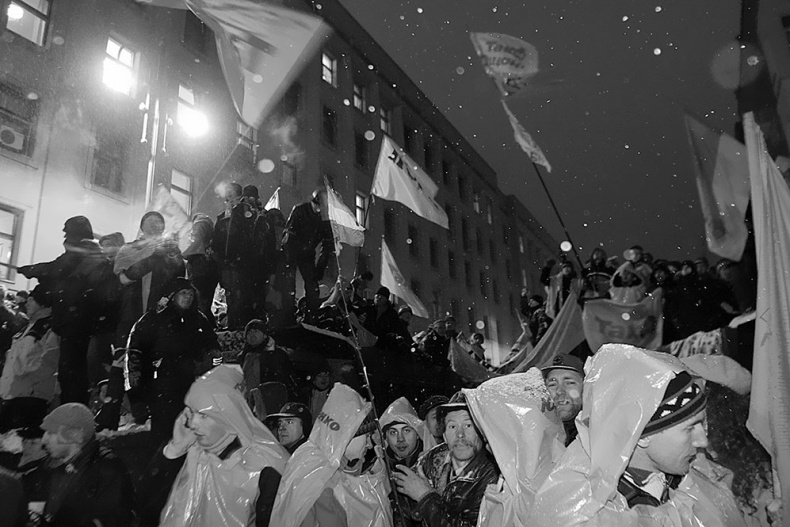 Иллюстрация к книге — Имя, ставшее эпохой. Нурсултан Назарбаев: новое прочтение биографии [i_072.jpg]