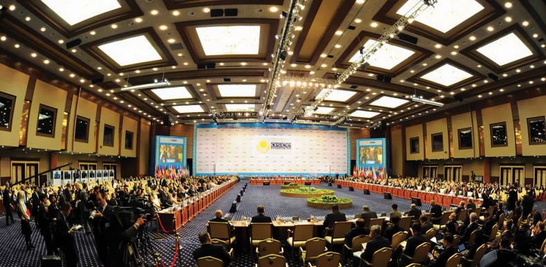 Иллюстрация к книге — Имя, ставшее эпохой. Нурсултан Назарбаев: новое прочтение биографии [i_143.jpg]