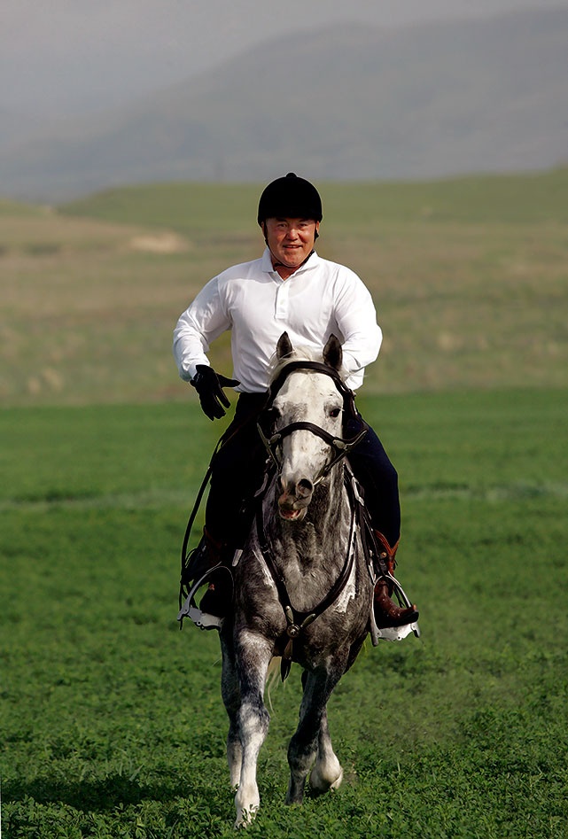 Иллюстрация к книге — Имя, ставшее эпохой. Нурсултан Назарбаев: новое прочтение биографии [i_171.jpg]