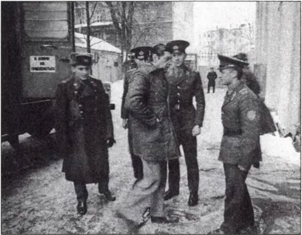 Иллюстрация к книге — Михаил Горбачев: Жизнь до Кремля [image54.jpg]