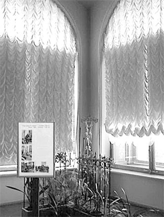 Иллюстрация к книге — Люди Зимнего дворца. Монаршие особы, их фавориты и слуги [i_183.jpg]