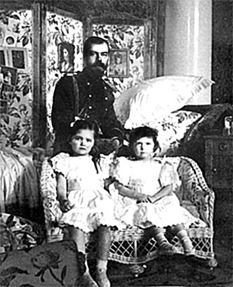 Иллюстрация к книге — Люди Зимнего дворца. Монаршие особы, их фавориты и слуги [i_192.jpg]