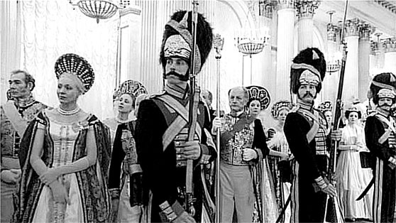 Иллюстрация к книге — Люди Зимнего дворца. Монаршие особы, их фавориты и слуги [i_219.jpg]