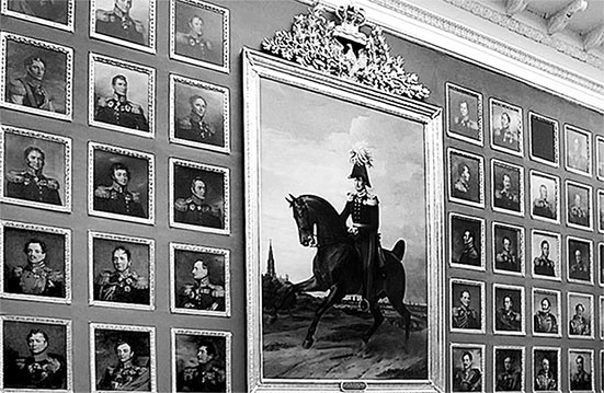 Иллюстрация к книге — Люди Зимнего дворца. Монаршие особы, их фавориты и слуги [i_269.jpg]