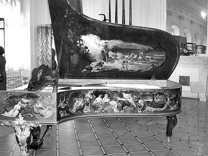 Иллюстрация к книге — Люди Зимнего дворца. Монаршие особы, их фавориты и слуги [i_336.jpg]