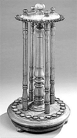 Иллюстрация к книге — Люди Зимнего дворца. Монаршие особы, их фавориты и слуги [i_346.jpg]