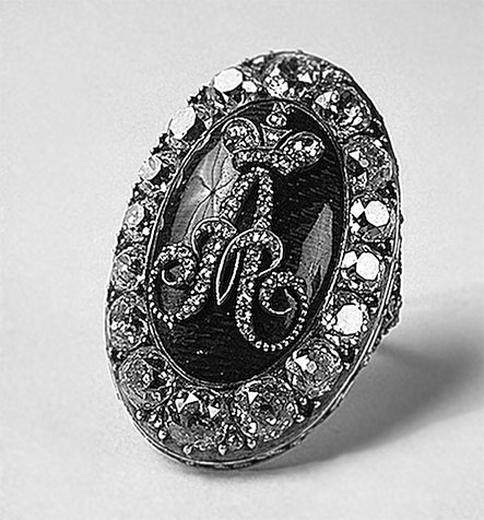 Иллюстрация к книге — Люди Зимнего дворца. Монаршие особы, их фавориты и слуги [i_403.jpg]