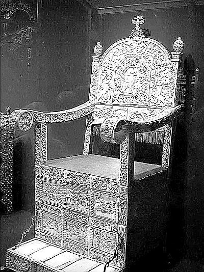 Иллюстрация к книге — Ювелирные сокровища Российского императорского двора [_148.jpg]