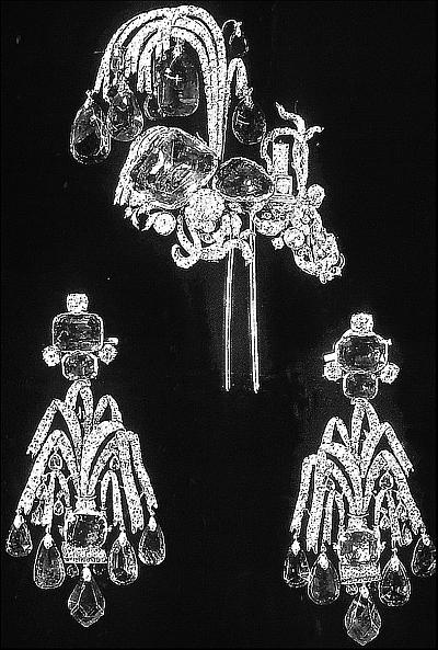 Иллюстрация к книге — Ювелирные сокровища Российского императорского двора [_340.jpg]