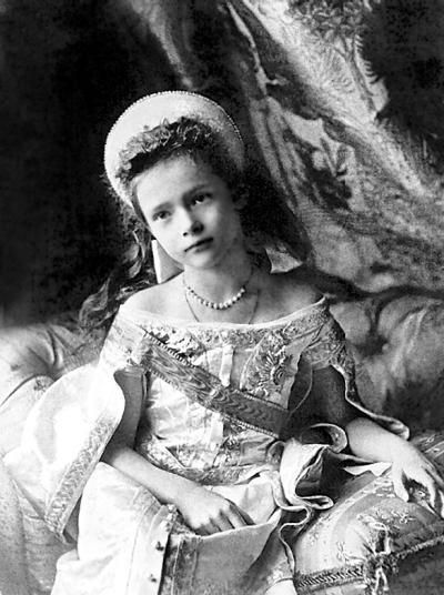 Иллюстрация к книге — Ювелирные сокровища Российского императорского двора [_394.jpg]