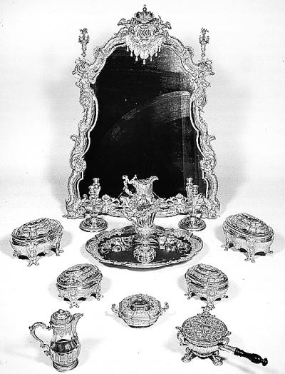 Иллюстрация к книге — Ювелирные сокровища Российского императорского двора [_400.jpg]