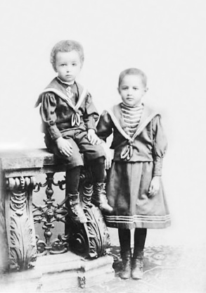 Иллюстрация к книге — Ахматова. Юные годы Царскосельской Музы [i_038.jpg]