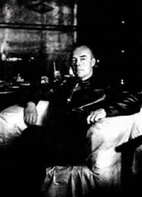 Иллюстрация к книге — Неизвестный Поликарпов [i_077.jpg]