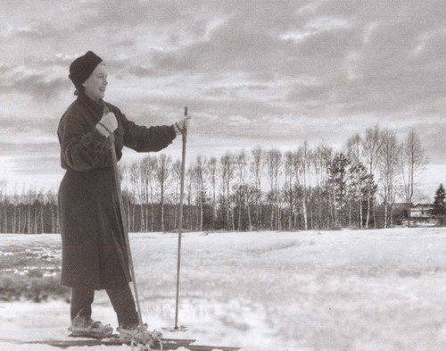 Иллюстрация к книге — Нестеренко [i_004.jpg]