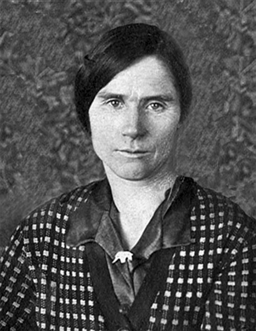 Иллюстрация к книге — Иосиф Сталин в личинах и масках человека, вождя, ученого [_27.jpg]