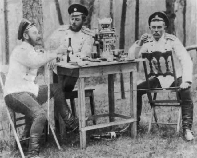 Иллюстрация к книге — Деникин [i_021.jpg]