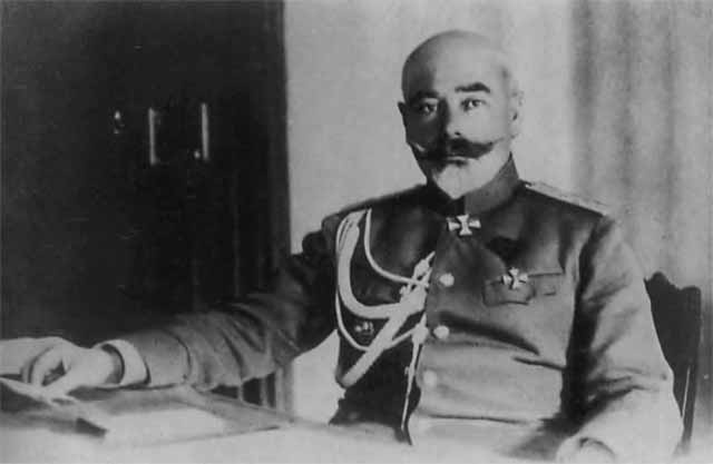 Иллюстрация к книге — Деникин [i_043.jpg]