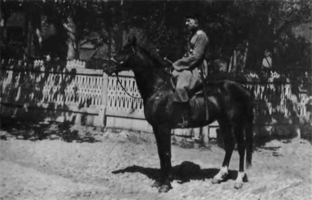 Иллюстрация к книге — Деникин [i_059.jpg]