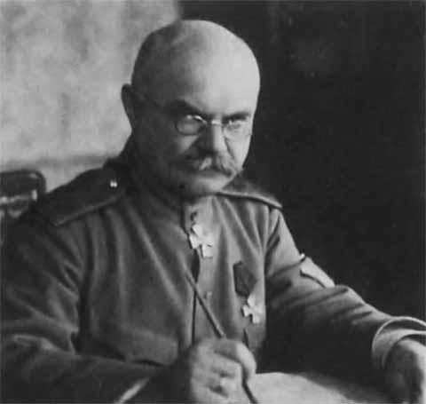 Иллюстрация к книге — Деникин [i_063.jpg]