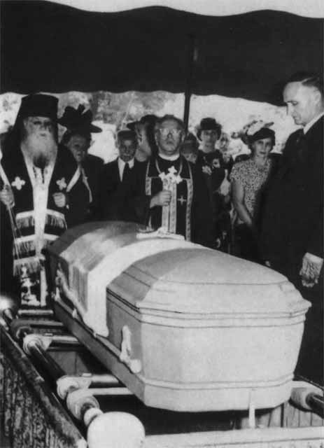 Иллюстрация к книге — Деникин [i_102.jpg]