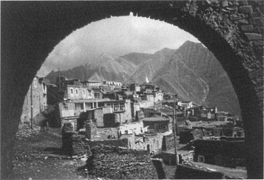 Иллюстрация к книге — Имам Шамиль [blkimg06.jpg]