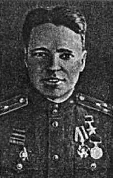 Иллюстрация к книге — На службе у бога войны. В прицеле черный крест [i_024.jpg]