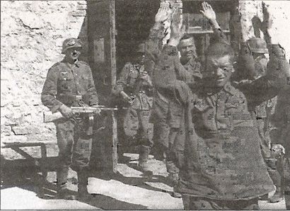 Иллюстрация к книге — 1941 год глазами немцев. Березовые кресты вместо железных [i_051.jpg]