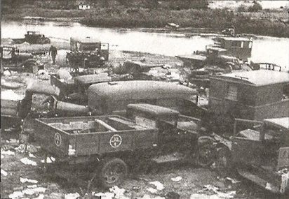 Иллюстрация к книге — 1941 год глазами немцев. Березовые кресты вместо железных [i_063.jpg]