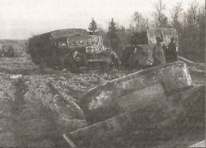 Иллюстрация к книге — 1941 год глазами немцев. Березовые кресты вместо железных [i_066.jpg]