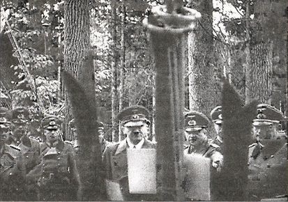 Иллюстрация к книге — 1941 год глазами немцев. Березовые кресты вместо железных [i_074.jpg]