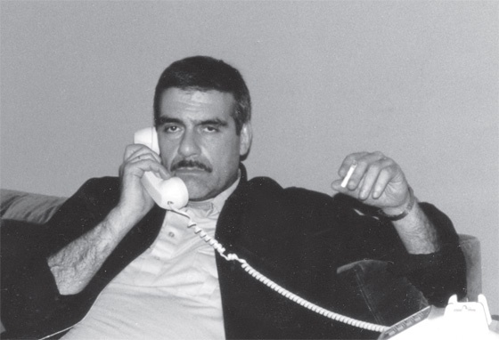 Иллюстрация к книге — Быть Сергеем Довлатовым. Традегия веселого человека [i_023.jpg]