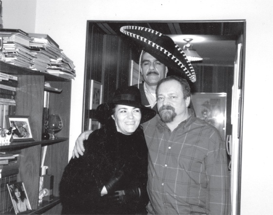 Иллюстрация к книге — Быть Сергеем Довлатовым. Традегия веселого человека [i_035.jpg]