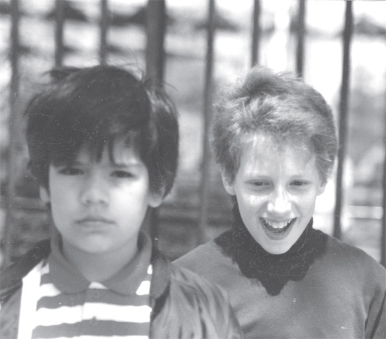 Иллюстрация к книге — Быть Сергеем Довлатовым. Традегия веселого человека [i_037.jpg]