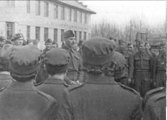 Иллюстрация к книге — &quot;Гнуснейшие из гнусных&quot; [_25.jpg]