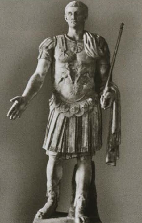 Иллюстрация к книге — Калигула [i_010.jpg]