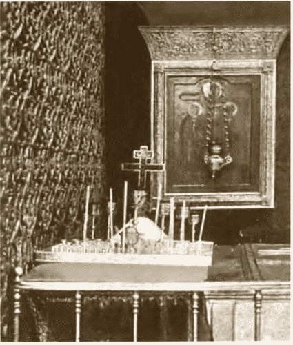 Иллюстрация к книге — Герои Смуты [i_027.jpg]