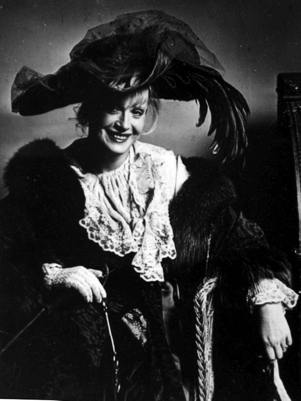 Иллюстрация к книге — Петр Фоменко. Энергия заблуждения [i_011.jpg]