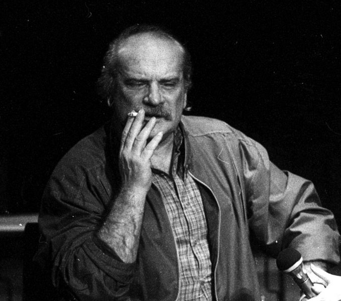 Иллюстрация к книге — Петр Фоменко. Энергия заблуждения [i_021.jpg]