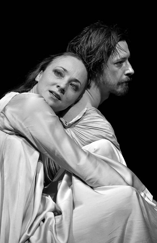 Иллюстрация к книге — Петр Фоменко. Энергия заблуждения [i_045.jpg]