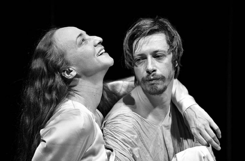 Иллюстрация к книге — Петр Фоменко. Энергия заблуждения [i_047.jpg]