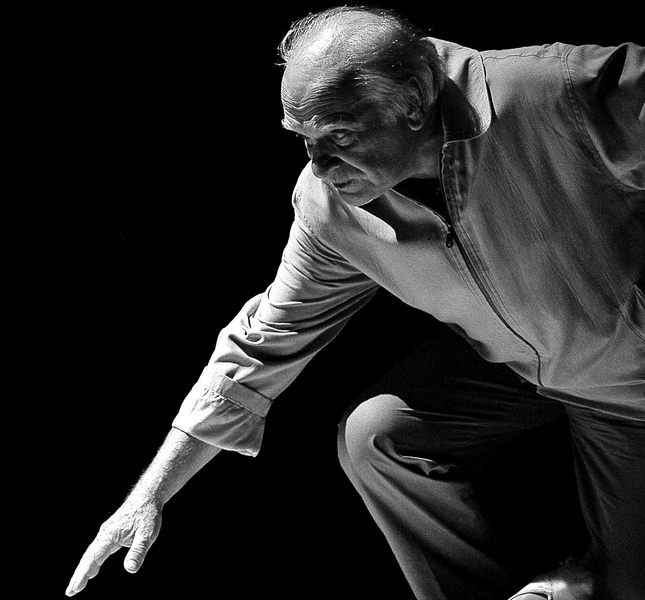 Иллюстрация к книге — Петр Фоменко. Энергия заблуждения [i_056.jpg]