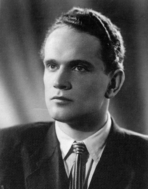 Иллюстрация к книге — Петр Фоменко. Энергия заблуждения [i_073.jpg]