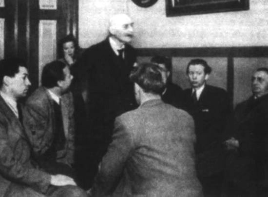 Иллюстрация к книге — Гамсун. Мечтатель и завоеватель [i_017.jpg]