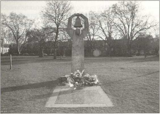 Иллюстрация к книге — Русский Лондон [i_075.jpg]