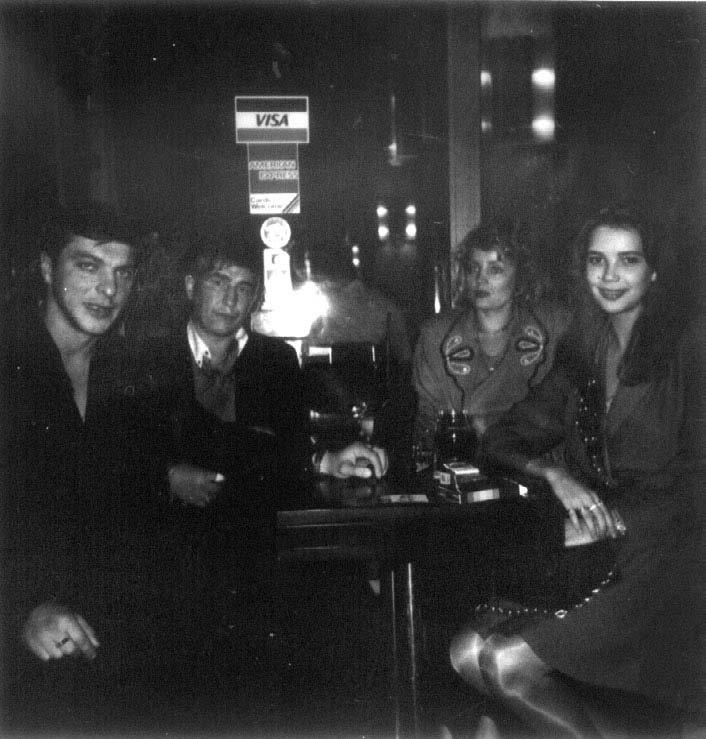 Иллюстрация к книге — Бандитский Петербург. 25 лет спустя [vkl1_08_5.jpg]