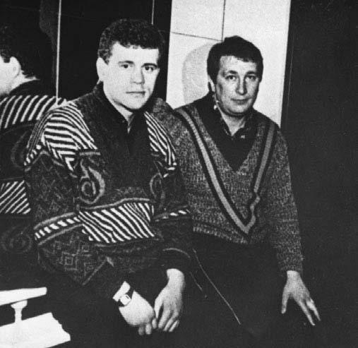 Иллюстрация к книге — Бандитский Петербург. 25 лет спустя [vkl1_12_5.jpg]