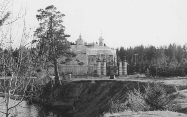 Иллюстрация к книге — Бандитский Петербург. 25 лет спустя [vkl2_11.jpg]