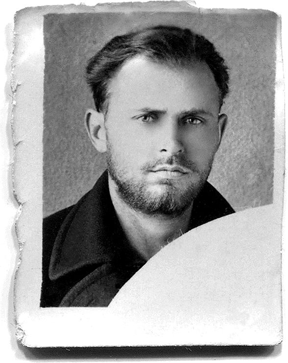 Иллюстрация к книге — Наша счастливая треклятая жизнь [i_010.jpg]