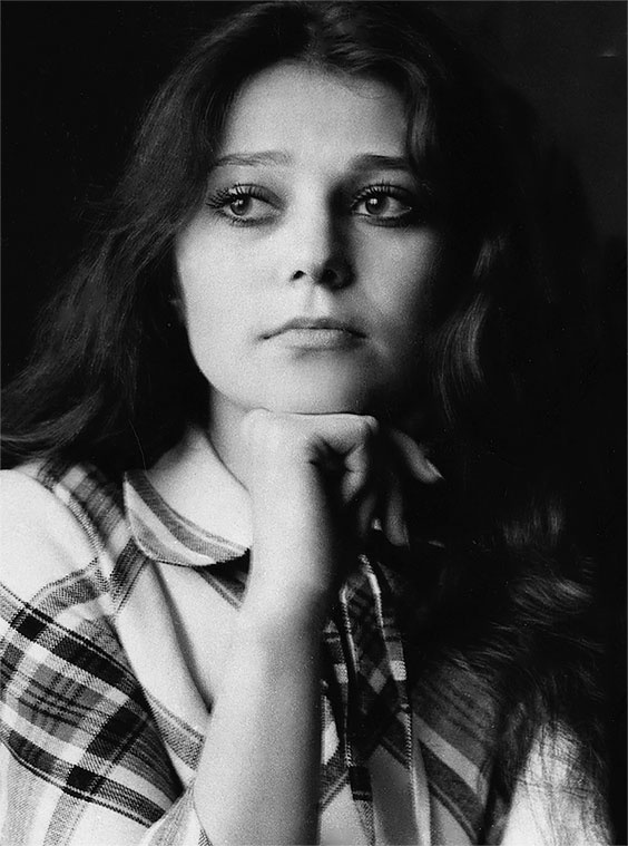 Иллюстрация к книге — Наша счастливая треклятая жизнь [i_043.jpg]