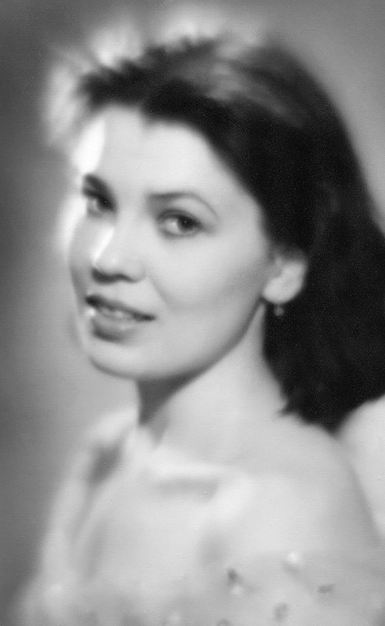 Иллюстрация к книге — Наша счастливая треклятая жизнь [i_045.jpg]